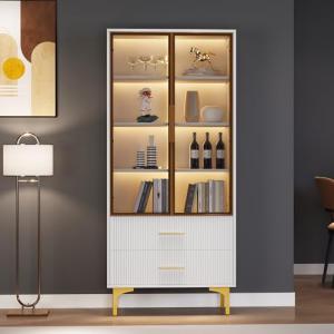 Elegante vitrina de cristal blanco con puertas color teal,…