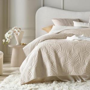 ROOM99 Feel Elegante Colcha en Color Crema, 200 x 220 cm, v…