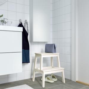 IKEA - Taburete escalón blanco