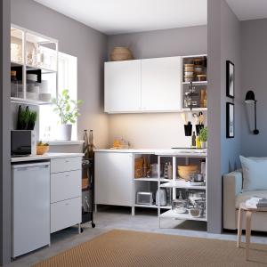 IKEA - cocina de esquina, blanco blanco
