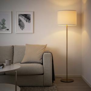 IKEA - SKAFTET lámpara de pie, blancolatón blanco/latón