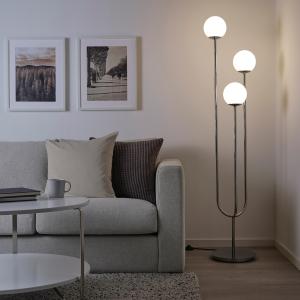 IKEA - lámpara de pie, cromadoblanco ópalo vidrio cromado/b…