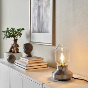 IKEA - lámpara de mesa, regulación intensidad luminosa acab…