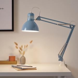 IKEA - Lámpara flexo de trabajo, azul claro - Hemos bajado…