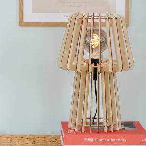 Nordlux Lámpara de mesa Groa, madera clara