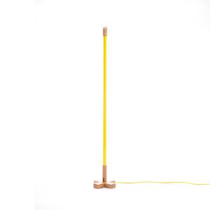 SELETTI Lámpara de pie LED Linea con madera, amarillo