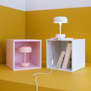 Dyberg Larsen Lámpara de mesa LED Haipot, rosa, atenuable