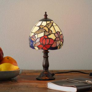 Artistar Lámpara de mesa Irena de estilo Tiffany