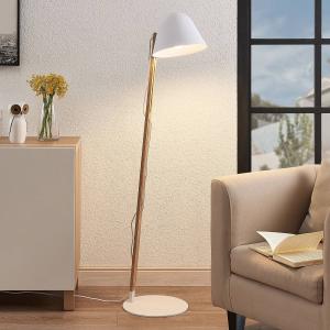 Lindby Tetja lámpara de pie, barra madera, blanco