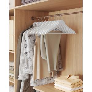 20 perchas de madera con muescas de color blanco