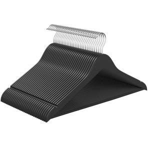 30 perchas de madera con muescas de color negro