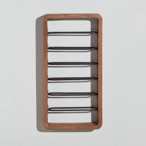 Botellero de madera de mango y metal