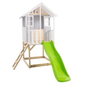 Casita cabaña sobre pilotes con plataforma   tobogán madera…