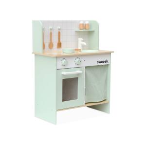 Cocina infantil de madera, verde celadón