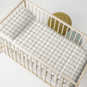 Colcha 100% algodón beige 100x130 cm (cuna)