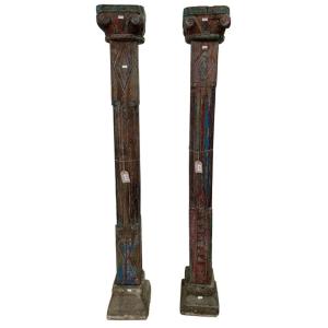 Dos columnas de madera acabado artesanal 26x26x194h cm