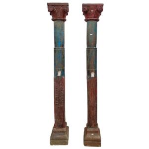 Dos columnas de madera acabado artesanal 28x28x216h cm