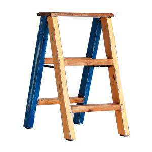 Escalera de madera de mahogany en color azul