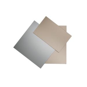 Espejo compuesto por tres láminas superpuestas, 160 x 138 c…