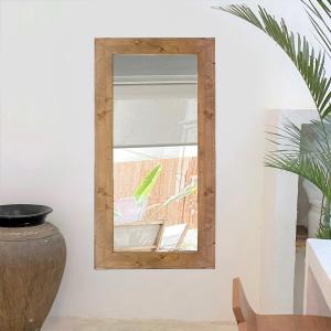 Espejo de pared de madera maciza en tonos roble 140x70cm