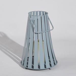 Farol de metal azul claro