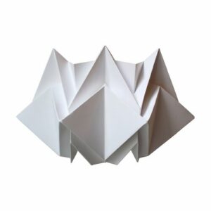 Lámpara de pared de origami en papel blanco