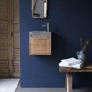 Mueble de baño de teca maciza y mármol gris