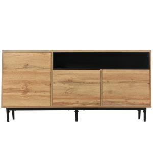 Muebles de baño de roble claro con nichos