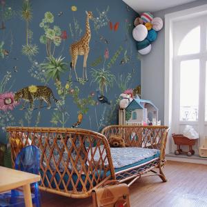 Papel pintado panorámico bestiario botánico