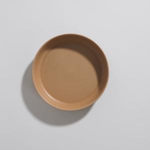 Plato hondo de gres marrón