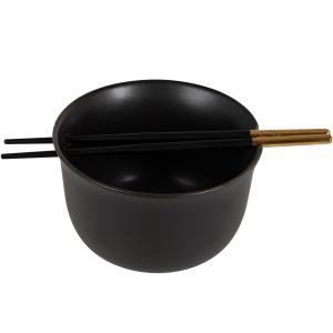 Poke bowl de cerámica negra con palillos negros y dorados