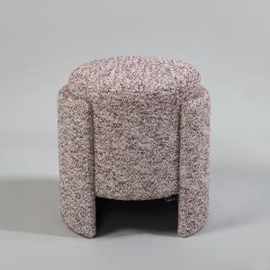 Puf de tela rizada burdeos