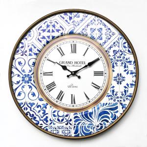 Reloj redondo de metal blanco y azul D. 50 cm