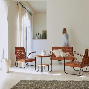 Salón completo de 4 plazas hecho con acacia maciza