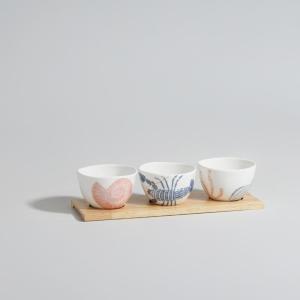 Set de 3 cuencos de cerámica y bandeja de madera