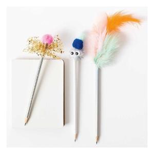 Silla de comedor de cuero negro con pie negro