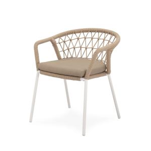 Silla de exterior con cojin beige con patas blanco