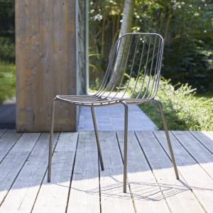 Silla de jardín de metal gris oscuro