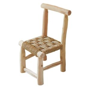 Silla infantil de madera japandi
