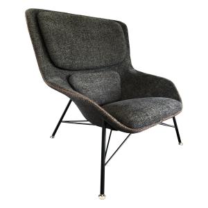 Sillón de diseño en tejido gris