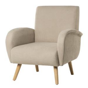 Sillón en tejido con reposabrazos y patas de madera beige.