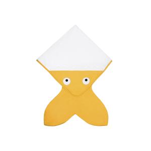 Toalla cola de Tiburón 100% algodón amarillo para bebés