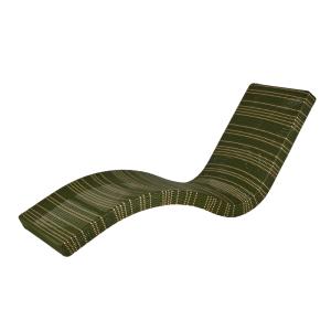 Tumbona de metal negro y resina reciclada verde y beige