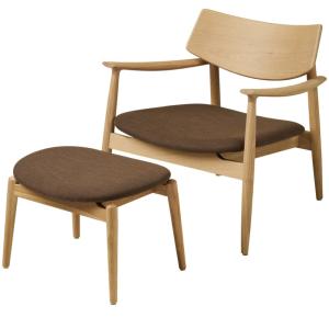 y reposapiés en roble natural y tela marrón